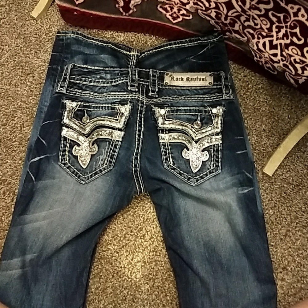 Rock Revival Jeans, Buckle